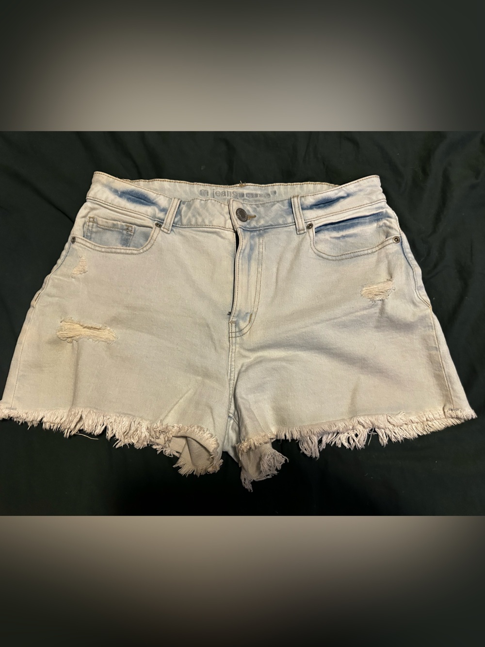High-Waist Light Blue Frayed Hem Women's Denim Shorts